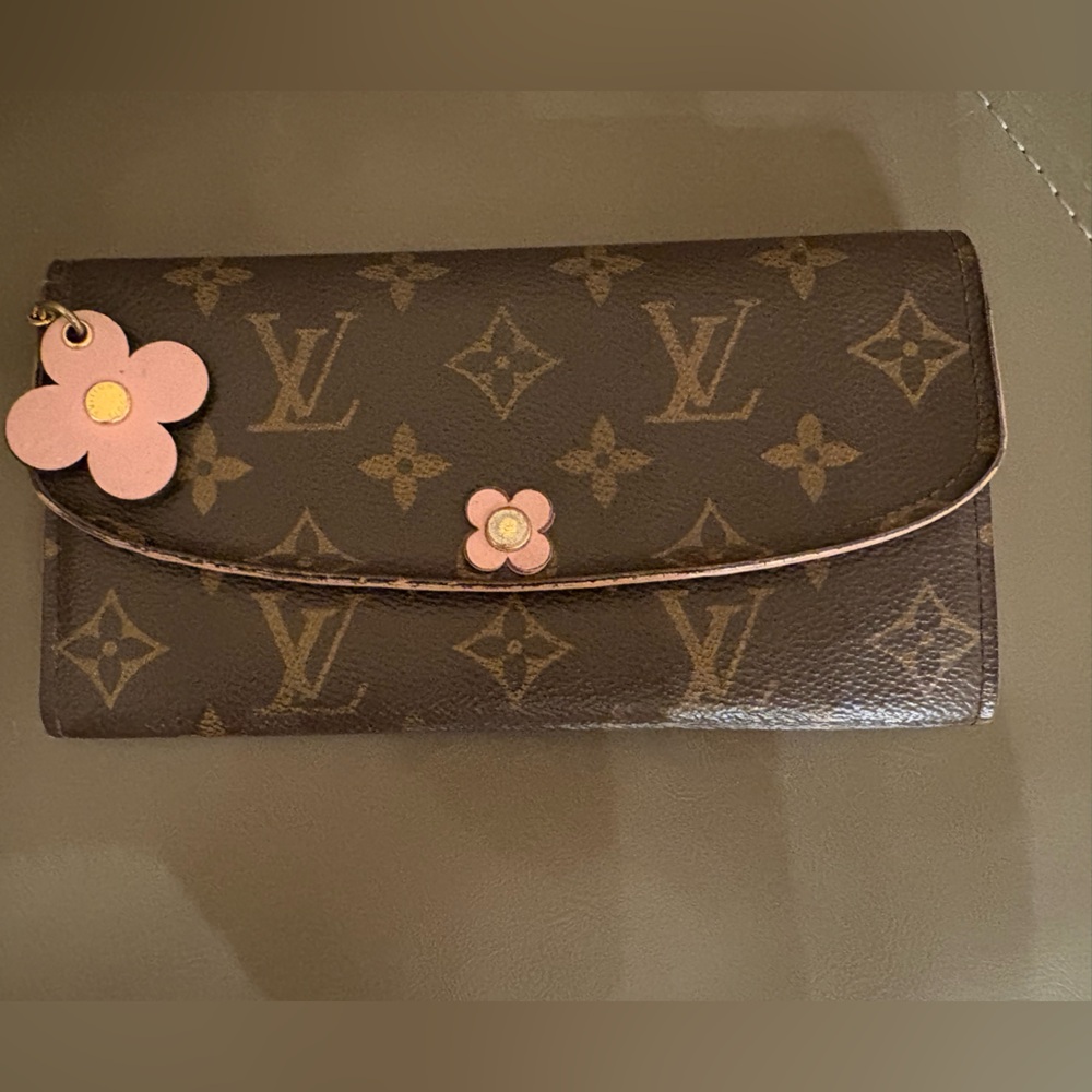 Louis Vuitton Brown Floral Women's Wallet USED